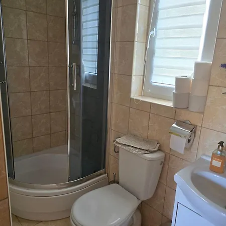 Domki U Julka Nad Jeziorem Solinskim Z Jacuzzi Werlas Zewnętrze zdjęcie